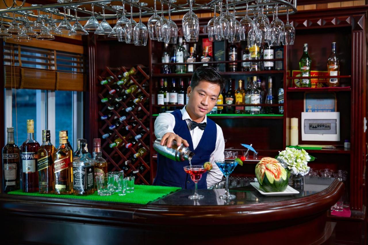 Lavender Elegance Cruises Hotel Ha Long Esterno foto