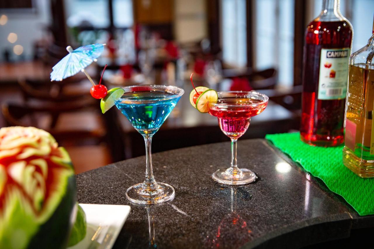 Lavender Elegance Cruises Hotel Ha Long Esterno foto