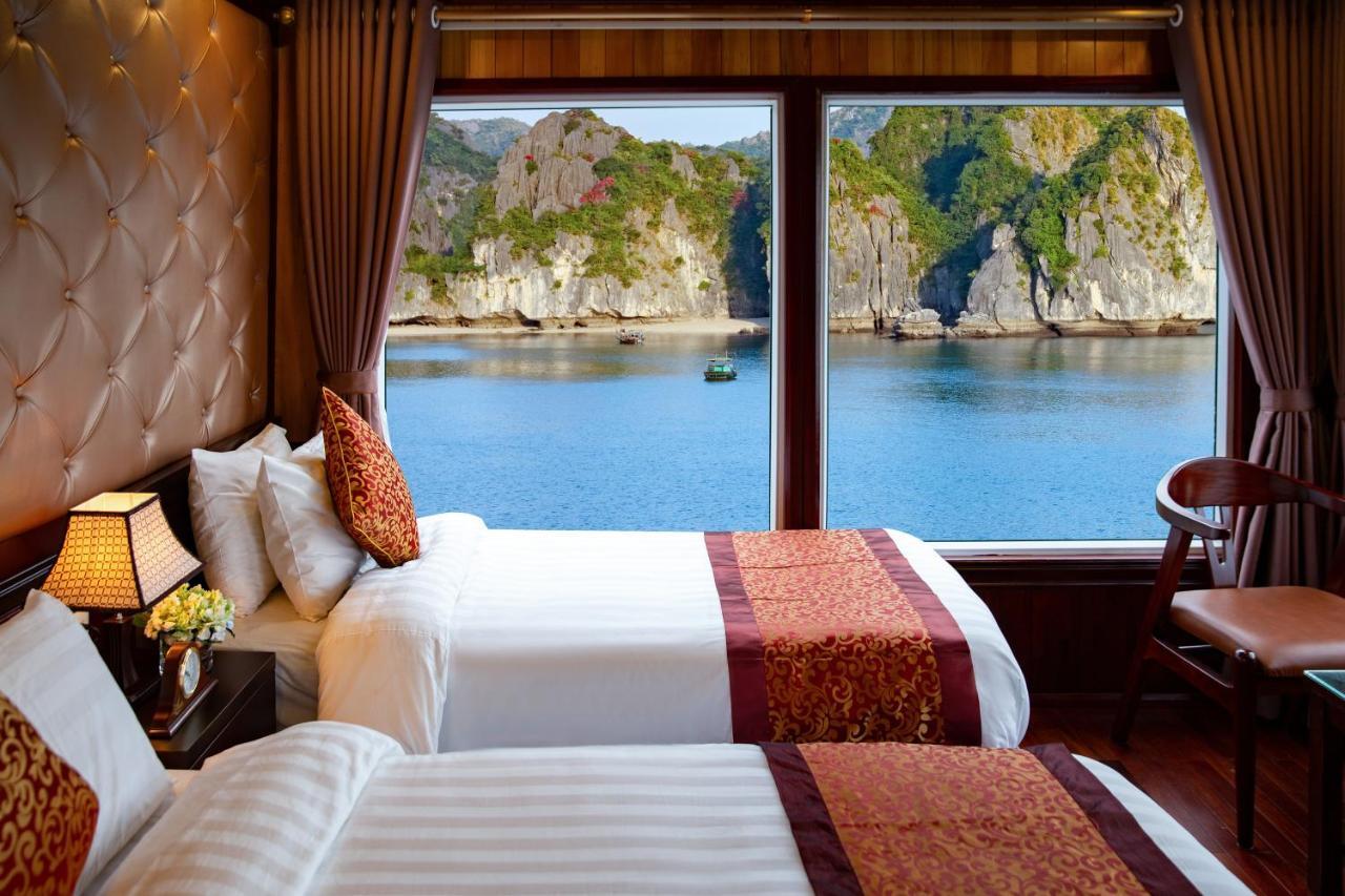 Lavender Elegance Cruises Hotel Ha Long Esterno foto